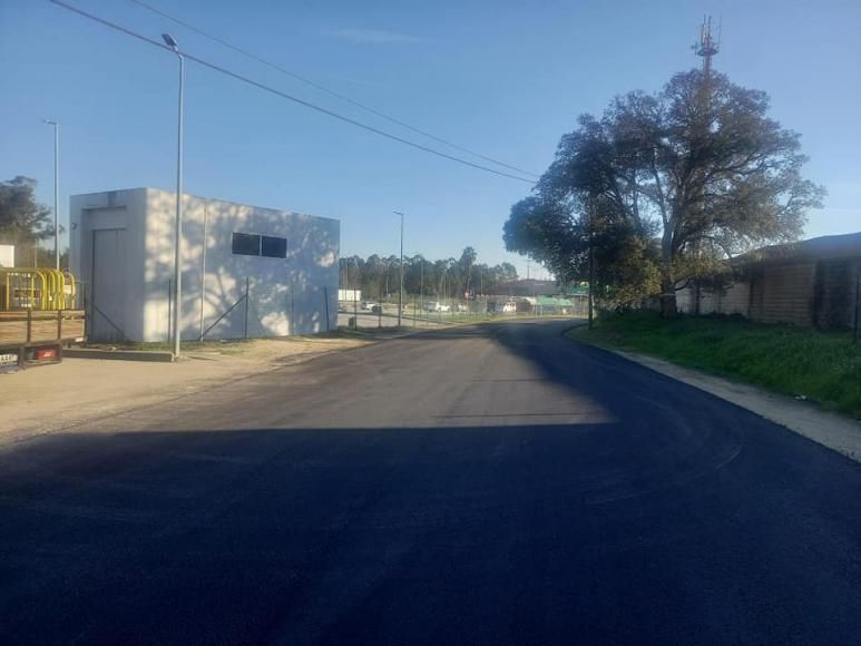 REQUALIFICAÇÃO DA RUA DA SANTA LUZIA, ENXOFÃES